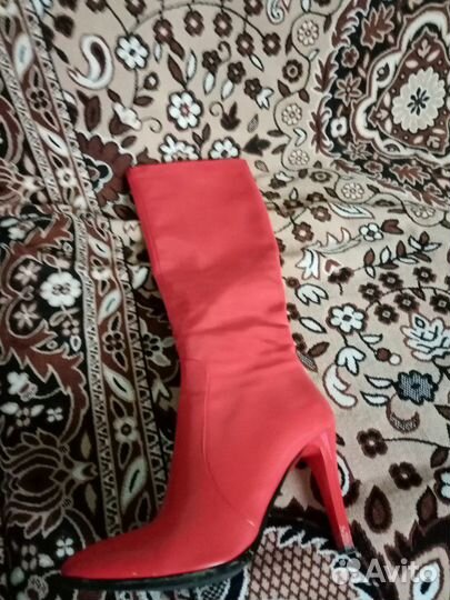 Сапоги красные