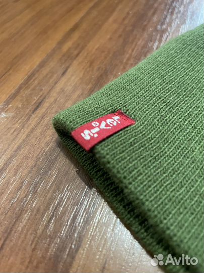 Шапка мужская levis