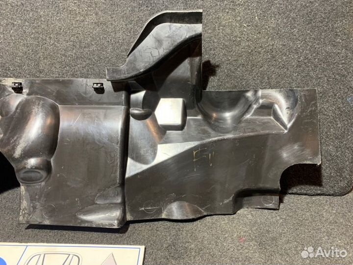 Дефлектор радиатора Ford Focus 2