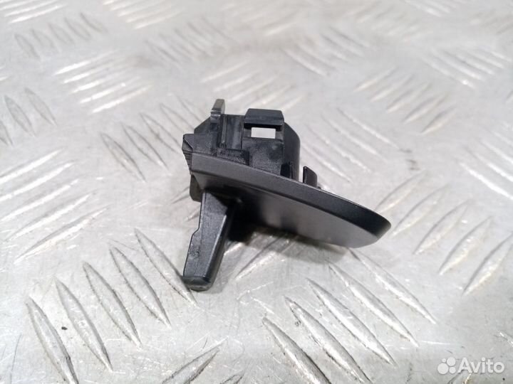 Б/У Накладка ручки наружной левой#011