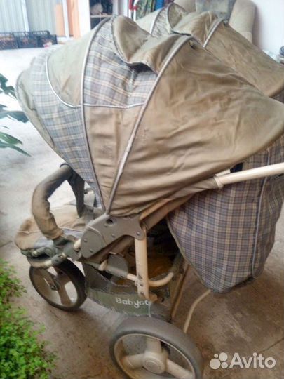Коляска для двойни