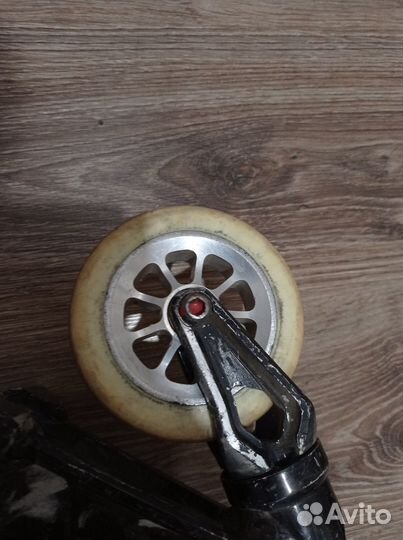 Вилка для трюкового самоката