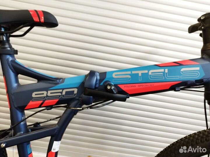 Велосипед складной Stels Pilot 950