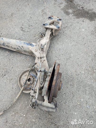 Задняя балка Peugeot Partner универсал 9H03 2010