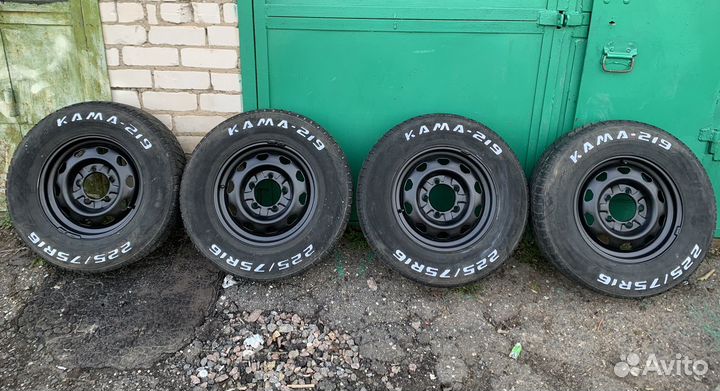 Колеса Kama 219. 225/175R16