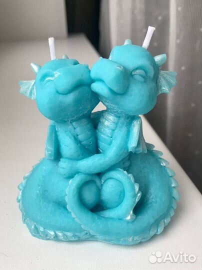 Свеча новогодняя Дракончики