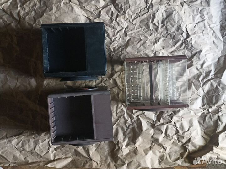 Подставки для аудиокассет 4 штуки