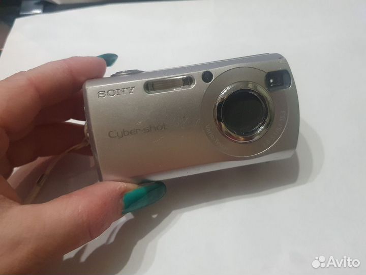 Фотоаппарат Sony мыльный как пленка 4 мп для ретро