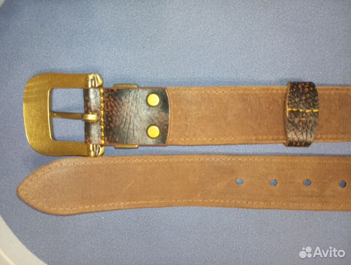 Мужской кожаный ремень ручной работы