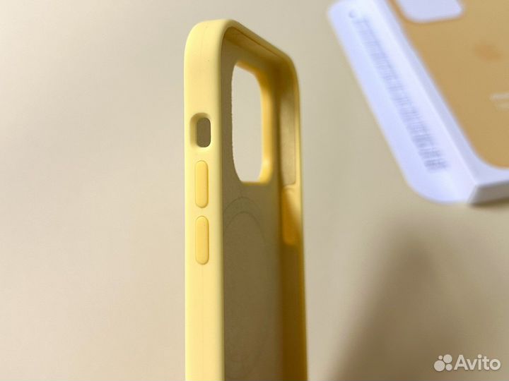 Чехол на iPhone 14 Pro Silicone Case Sunglow