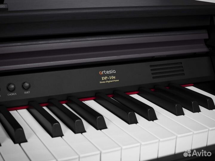 Цифровое фортепиано Artesia DP-10e новое