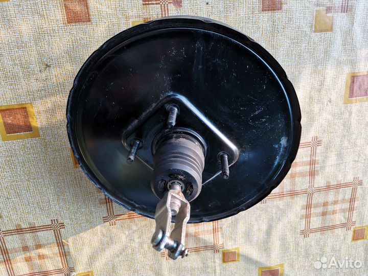 Вакуум Nissan Almera Classic