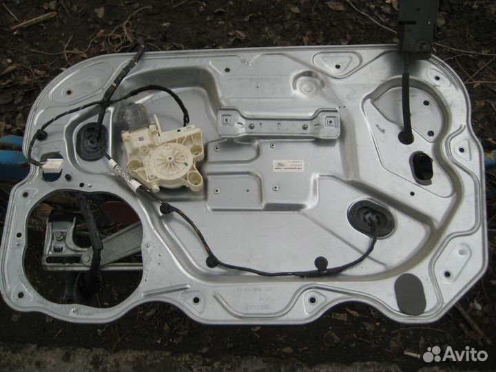 Рулевое колесо Ford Focus II 2005-2008