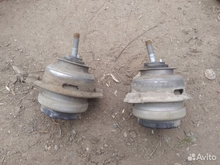 Опора двигателя Q7 4L 2005-2015 подушка АКПП двс