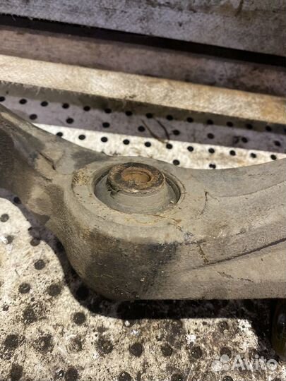 Рычаг передний левый нижний Honda Accord viii (8)