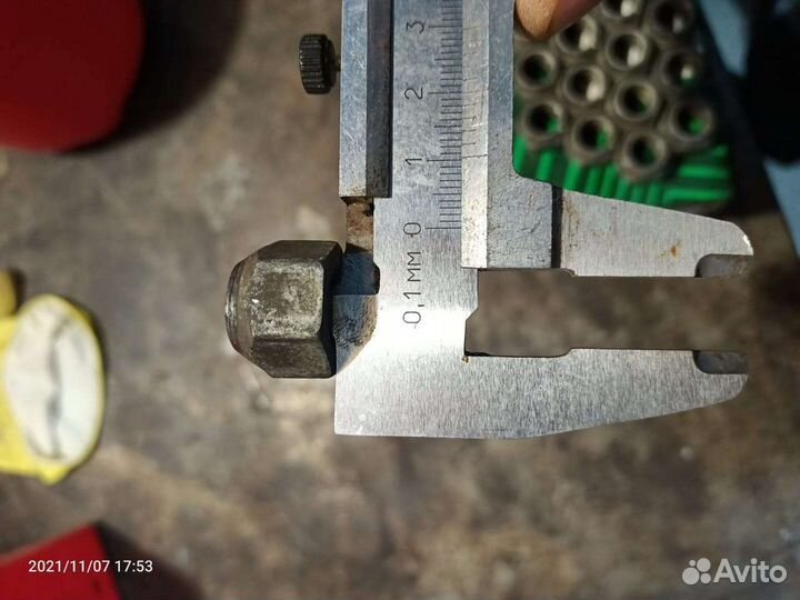 Колёсные гайки на 19