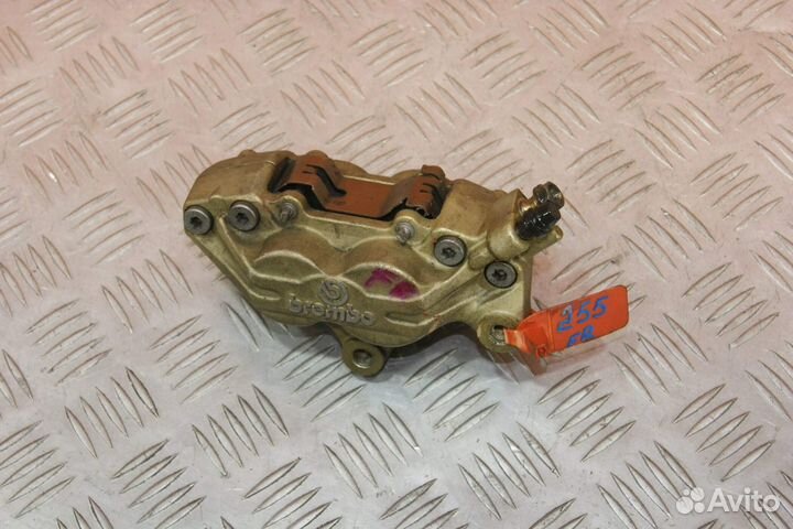 Суппорт передний правый Ducati Monster 900