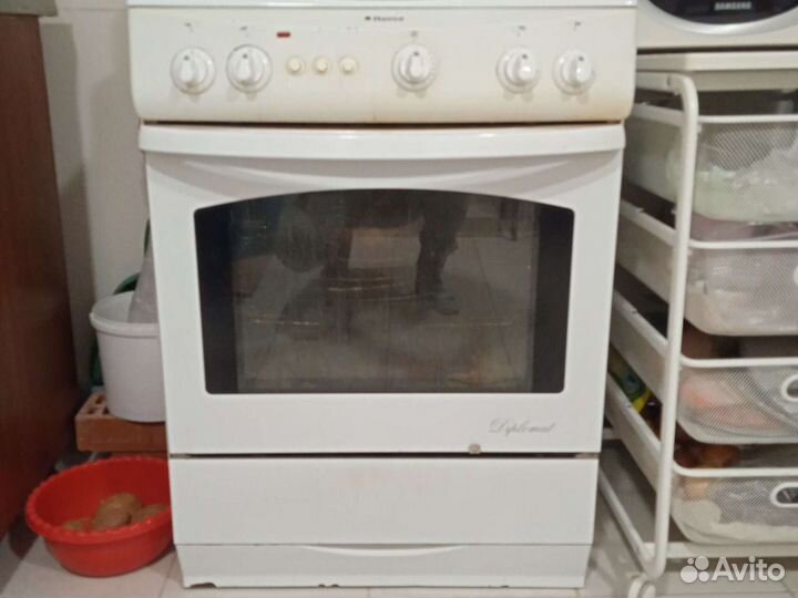 Плита Hansa газовая есть гриль