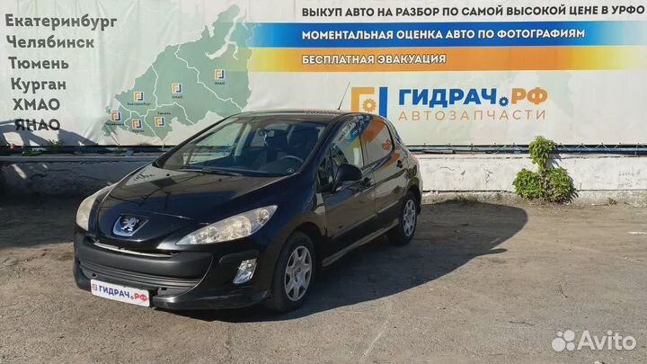 Стекло двери задней правой Peugeot 308 (T7) 9204P5