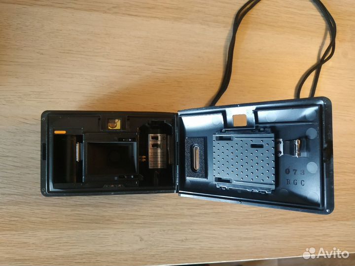 Пленочный фотоаппарат polaroid high definition 35m