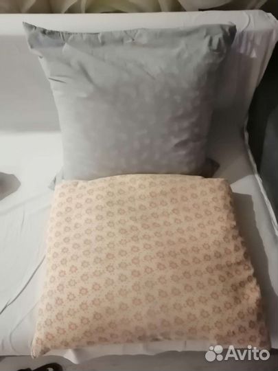 Подушки и одеяло