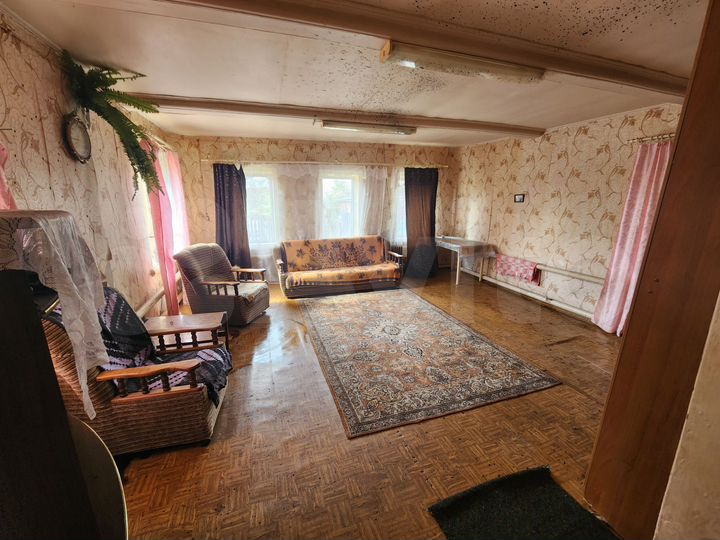 Дом 51,4 м² на участке 6,14 га