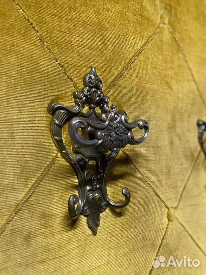 Вешалка напольная винтажная в прихожую