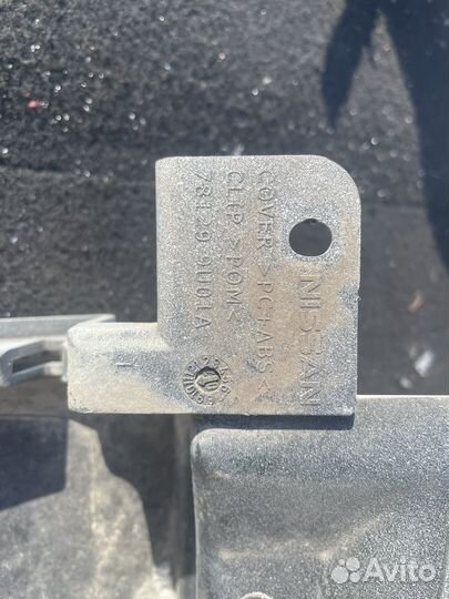 Подфарник задний левый nissan note е11