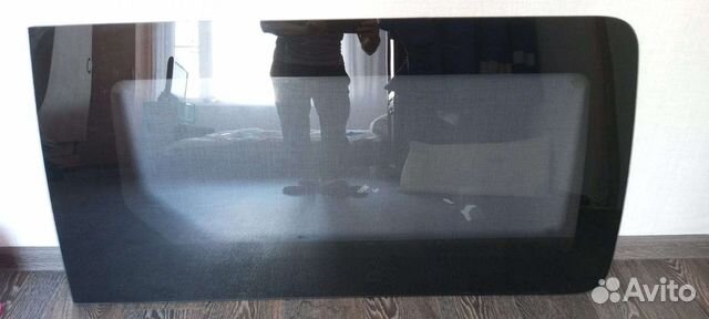 Стекло выдвежной двери Hyundai Grang Starex