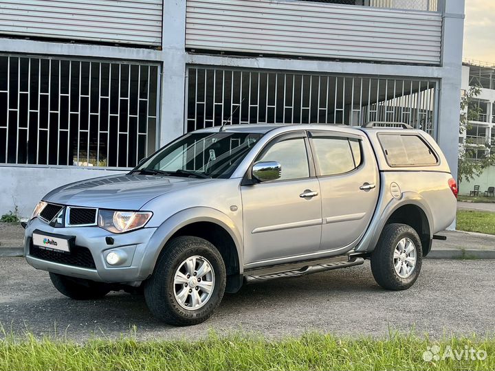 Mitsubishi L200 2.5 AT, 2011, 180 000 км