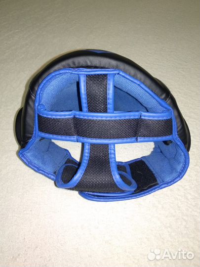 Боксерский шлем