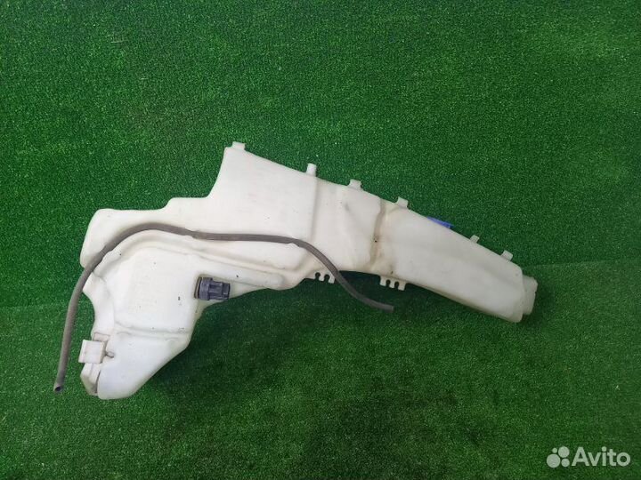 Бачек омывателя Ford Focus DA3 aoda 2005