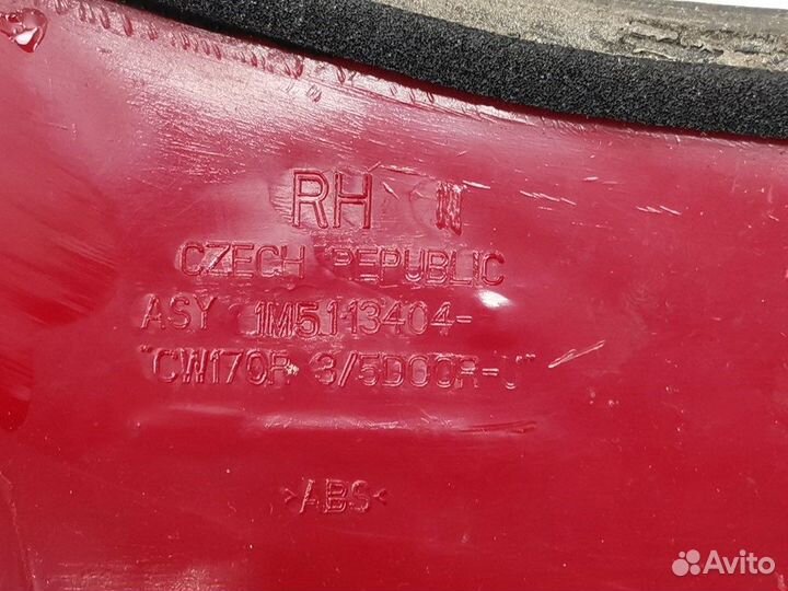 Фонарь задний правый