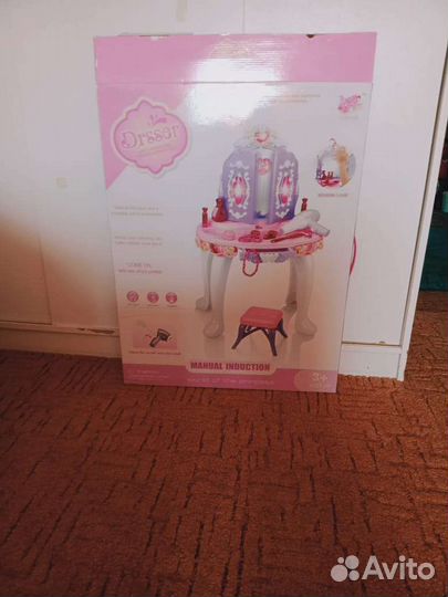 Детский туалетный столик для девочки