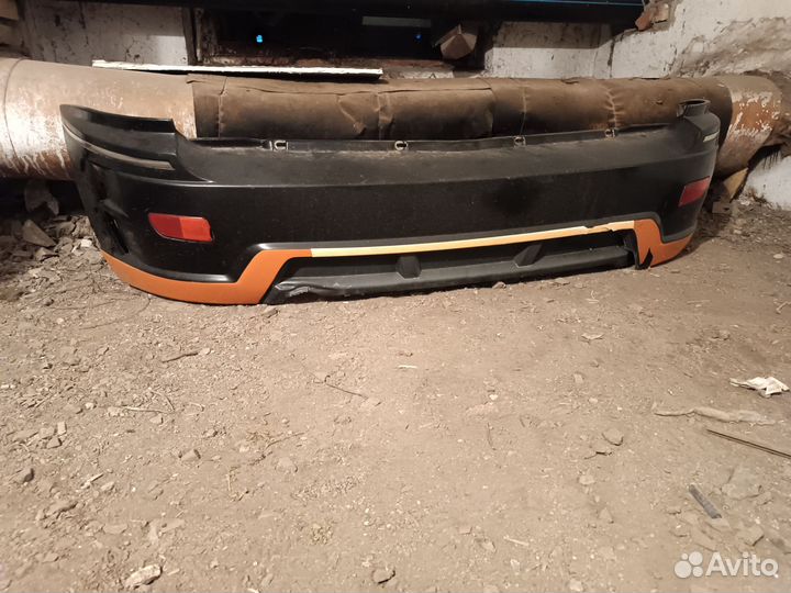 Задний бампер