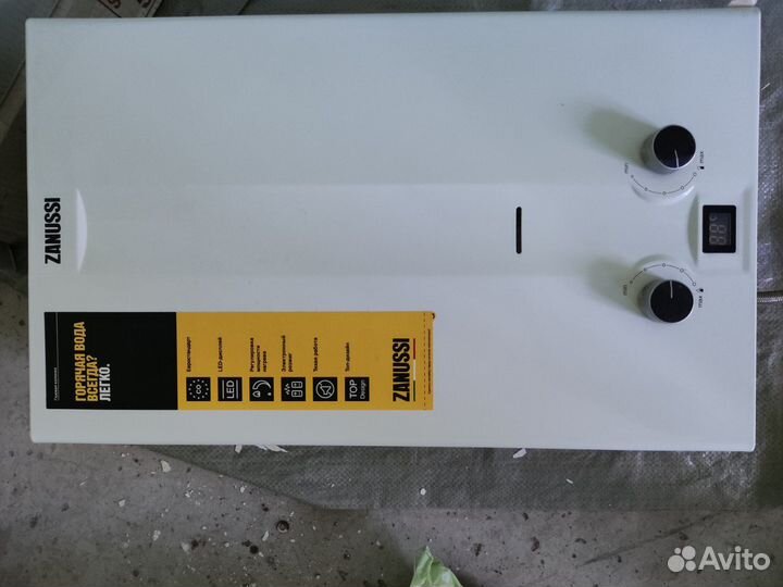 Газовая колонка zanussi GWH 10 fonte бу