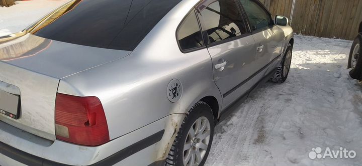 Volkswagen Passat 1.6 МТ, 1998, 412 000 км