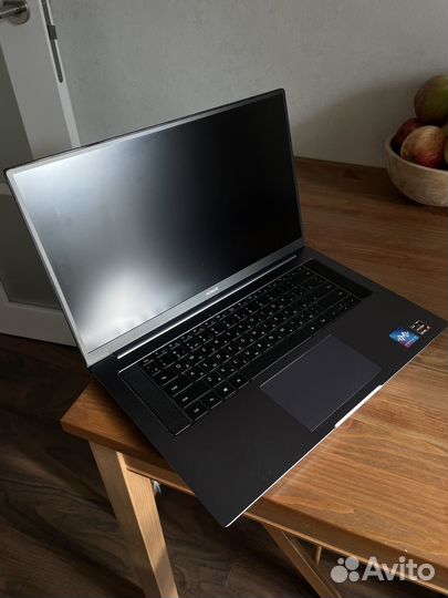 Ноутбук honor magicbook pro hlyl-wfq9