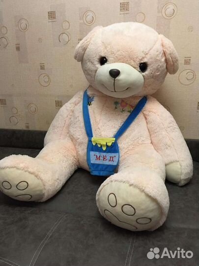 Плюшевый медведь