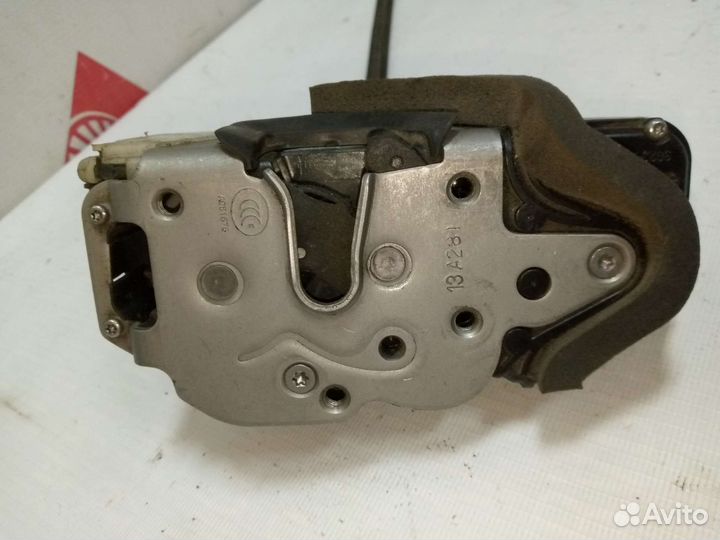 Chevrolet aveo т300 замок двери передний правый