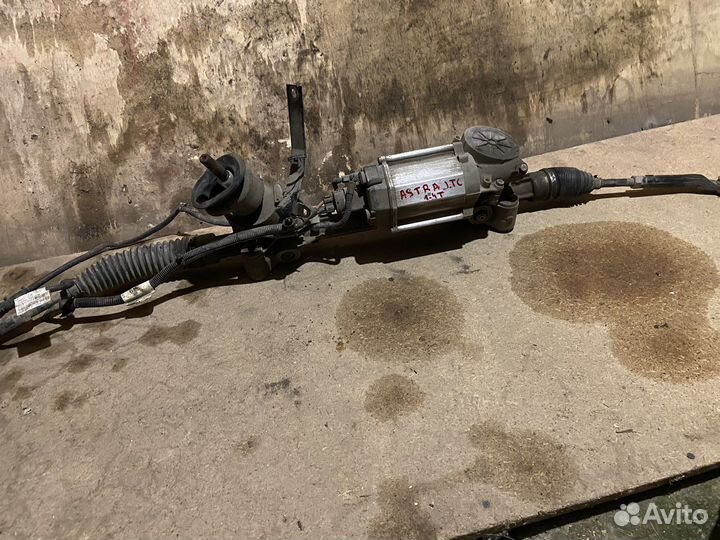 Рулевая рейка Opel Astra J GTC
