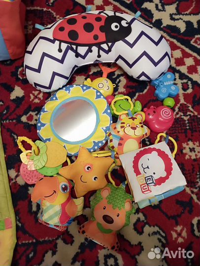 Развивающий коврик