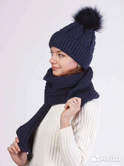 Комплект шапка и шарф женский