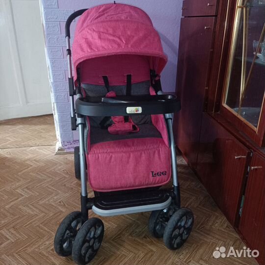 Прогулочная коляска бу