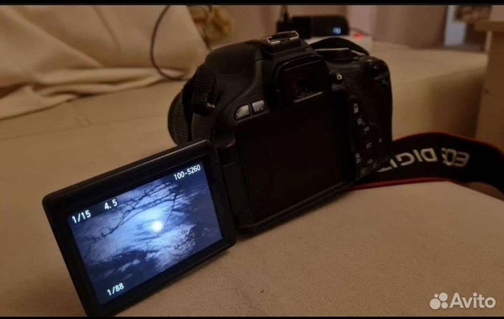 Зеркальный фотоаппарат canon 600d