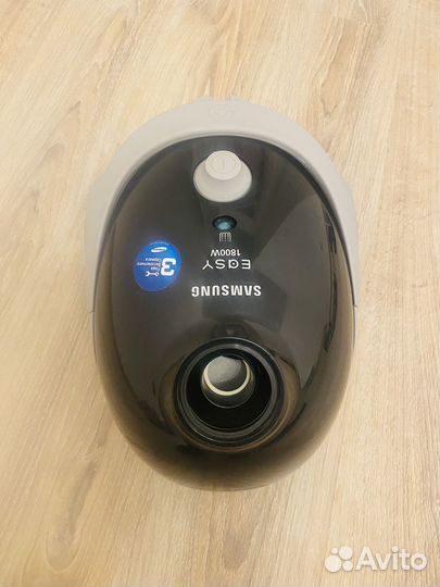 Пылесос Samsung Easy 1800W