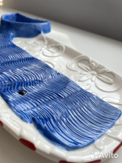 Блюдо/подставка керамическая ручной работы Кит