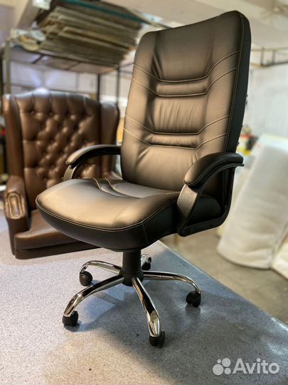 Кресло офисное