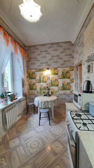 3-к. квартира, 72,3 м², 2/4 эт.