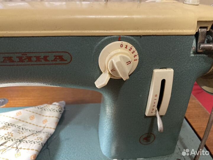 Швейная машина чайка